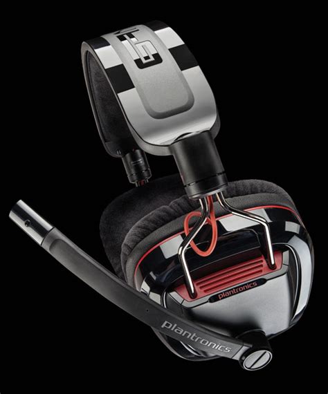 Amazon.com: Plantronics GameCom 780 Gaming Headset with Surrou.